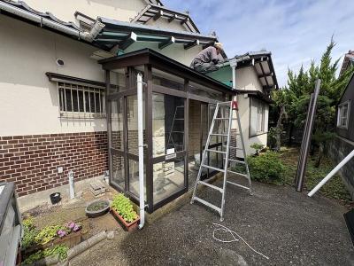 ポーチ屋根改修♪