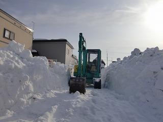 いよいよ雪割り