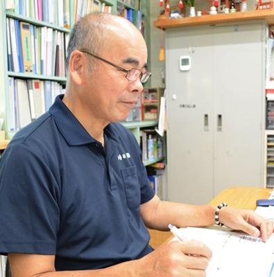 荻野　富雄