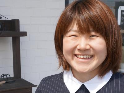 河出 千鶴子